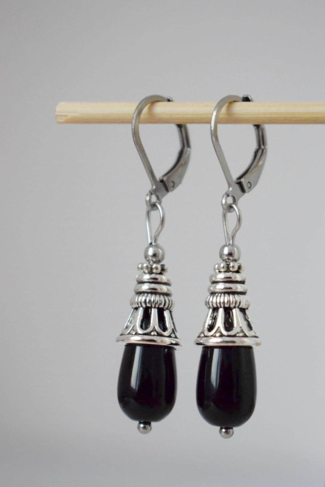 Black Onyx teardrop earrings, Black gemstone silver drop earrings, Vintage stone dangle earrings for women, Handmade jewelry gift for her