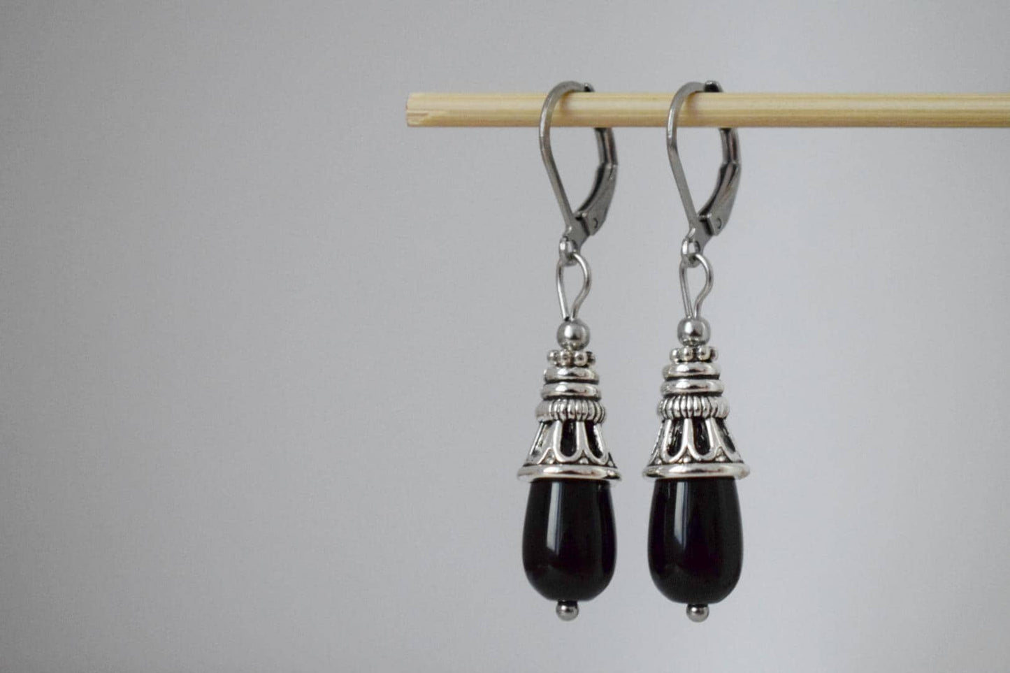 Black Onyx teardrop earrings, Black gemstone silver drop earrings, Vintage stone dangle earrings for women, Handmade jewelry gift for her