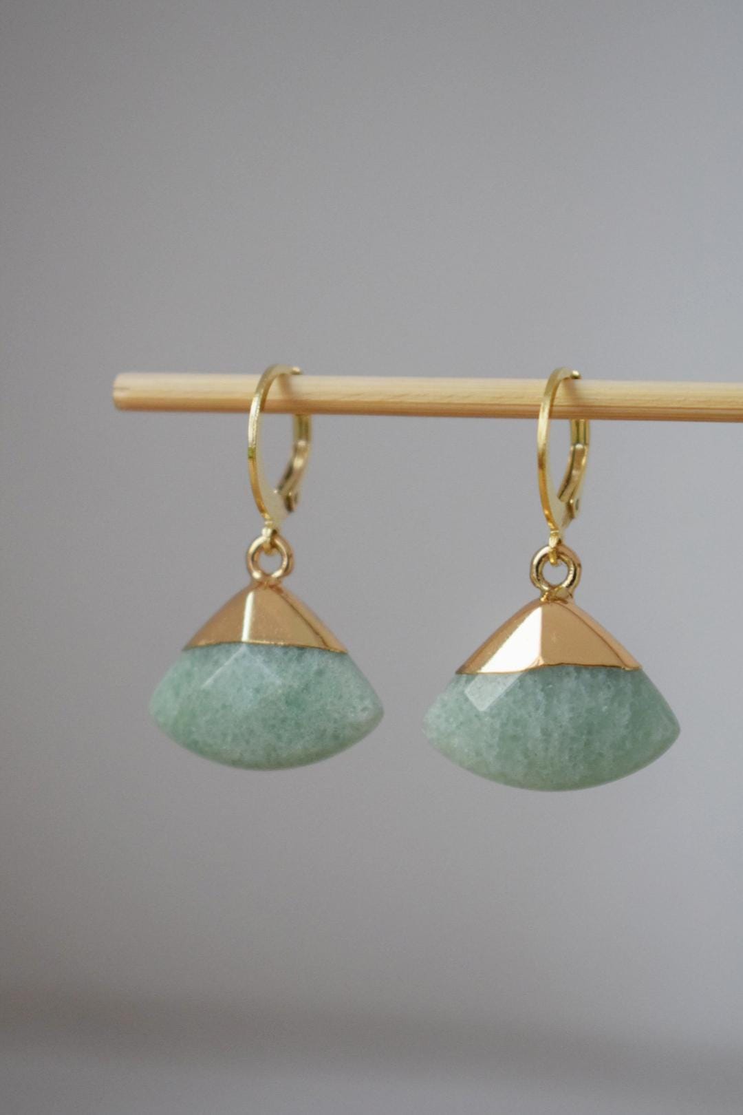 Gold plated huggie earrings with aventurine pendant, Dangle stone earrings, Green triangle drop earrings, Fan earrings, Jewelry gift for her