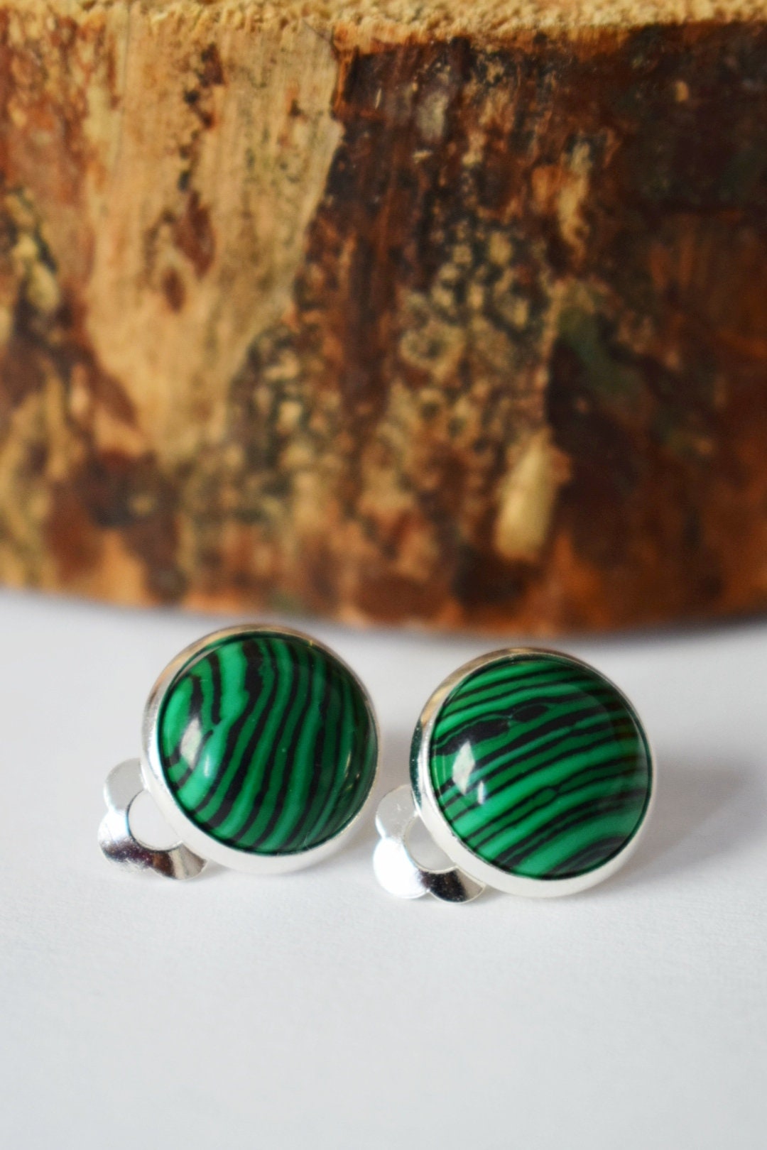 Malachite clip on earrings, Green gemstone, No hole earrings, Stone surgical ear clips for women, Non pierced earrings, Unisex jewelry gift