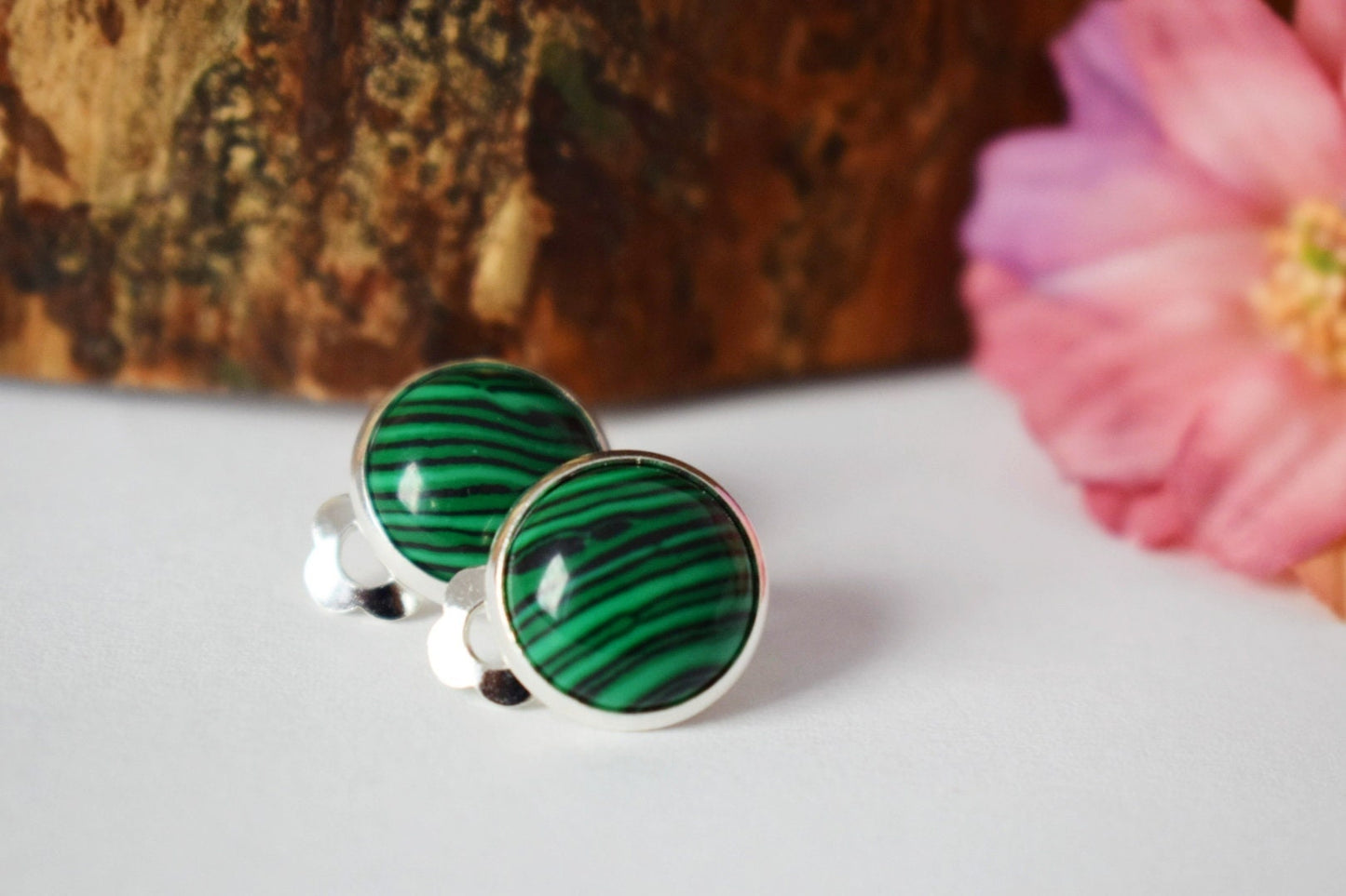 Malachite clip on earrings, Green gemstone, No hole earrings, Stone surgical ear clips for women, Non pierced earrings, Unisex jewelry gift
