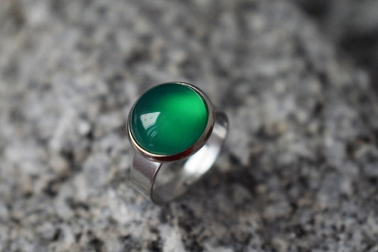 Green Agate Ring, Adjustable Gemstone Ring, Everyday Round Crystal Stone Ring, Minimalist Ring, Agate Jewelry, Birthday Gift for Her