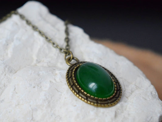 Vintage Green Jade Necklace For Women, Oval, Bronze, Green gemstone necklace, Jade pendant, Boho, Handmade jewelry gift for her