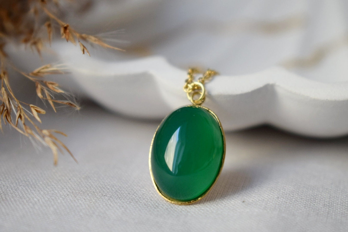 Green Agate Necklace Gold, Oval Gemstone Pendant Necklace For Women, Long Green Stone Statement Necklace, Agate Jewelry, Gift For Her
