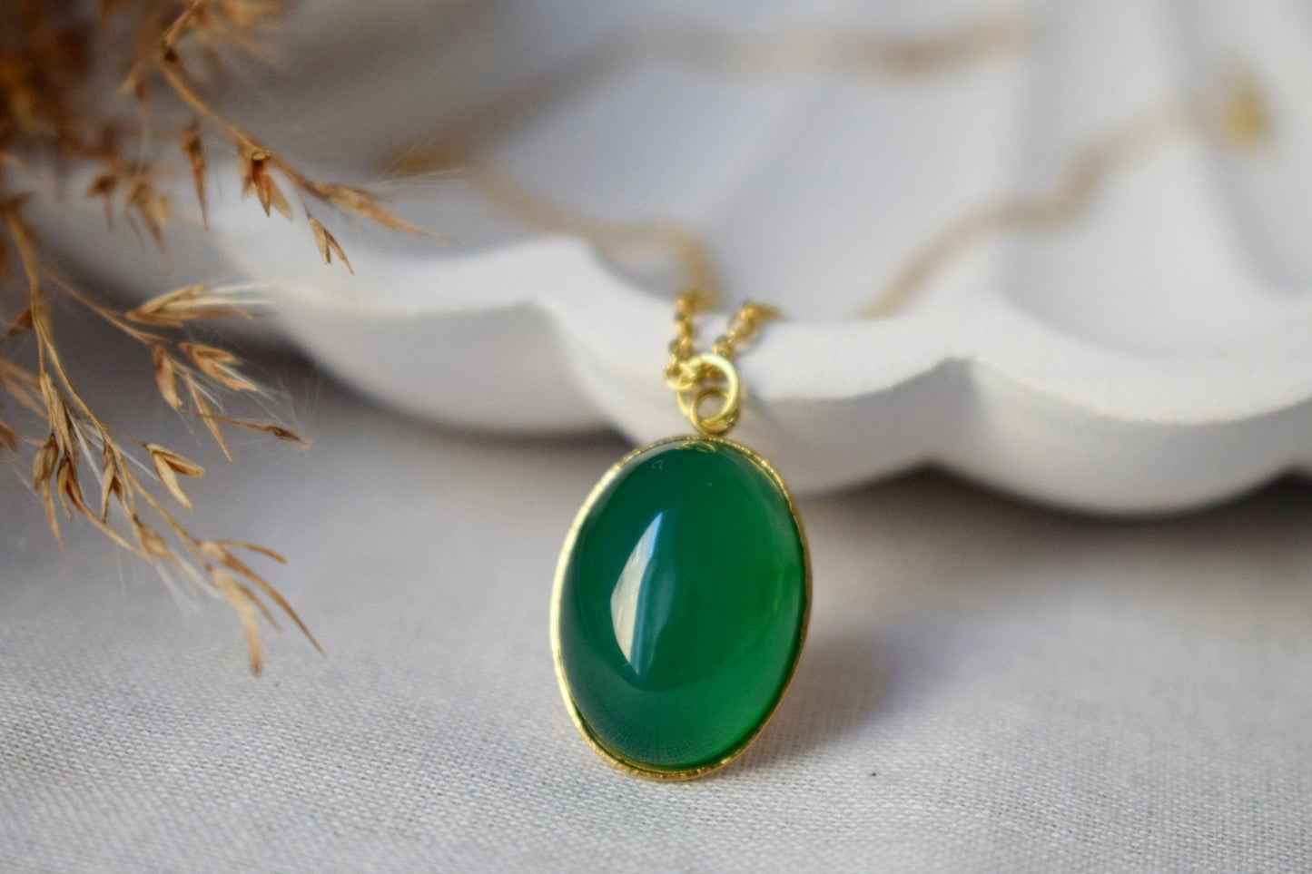 Green Agate Necklace Gold, Oval Gemstone Pendant Necklace For Women, Long Green Stone Statement Necklace, Agate Jewelry, Gift For Her