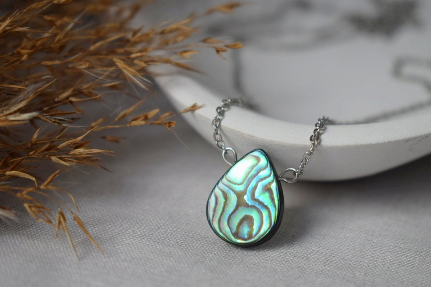 Abalone Shell necklace, Abalone pendant, Abalone teardrop necklace, Colorful abalone, Paua shell, Abalone choker, Abalone jewelry for women