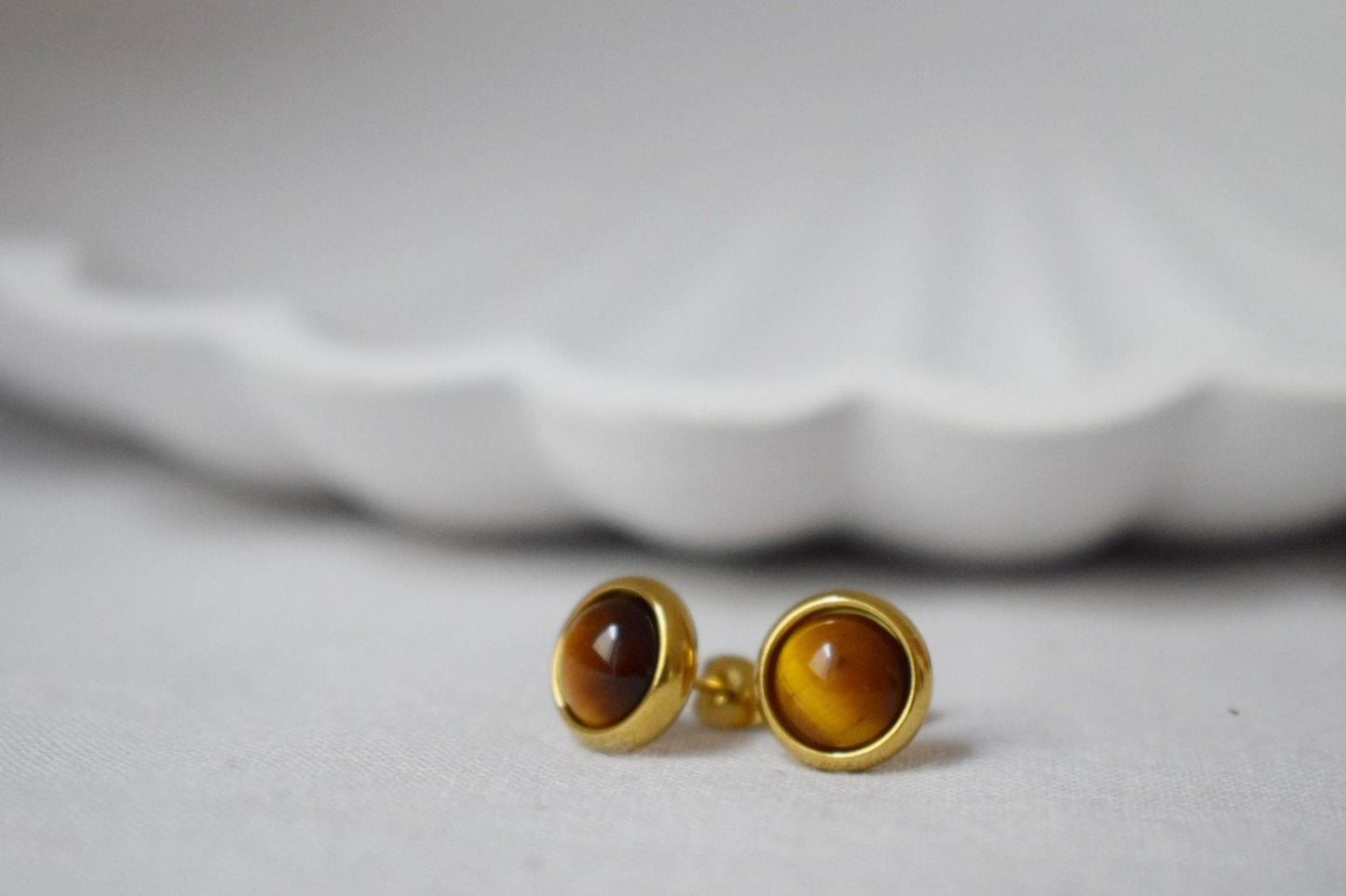 Small Tiger Eye Stud Earrings Gold, Gemstone 8mm Stud Earrings, Minimalist Tiger's Eye Earrings, Brown Stone, Gift Tigers Eye Chakra Jewelry