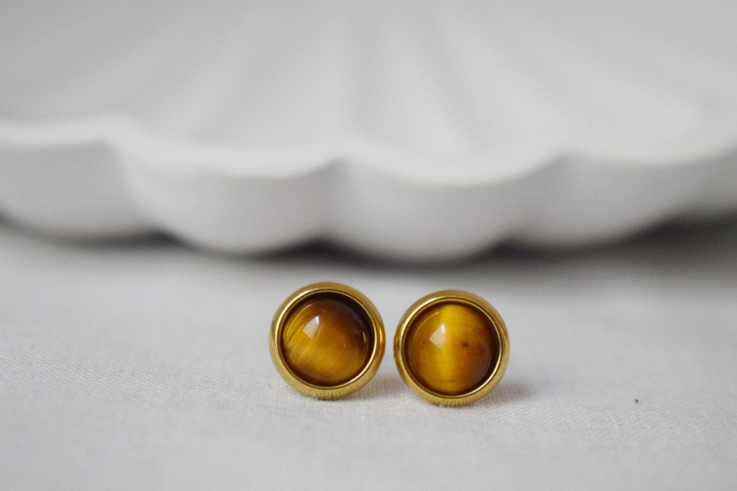 Small Tiger Eye Stud Earrings Gold, Gemstone 8mm Stud Earrings, Minimalist Tiger's Eye Earrings, Brown Stone, Gift Tigers Eye Chakra Jewelry