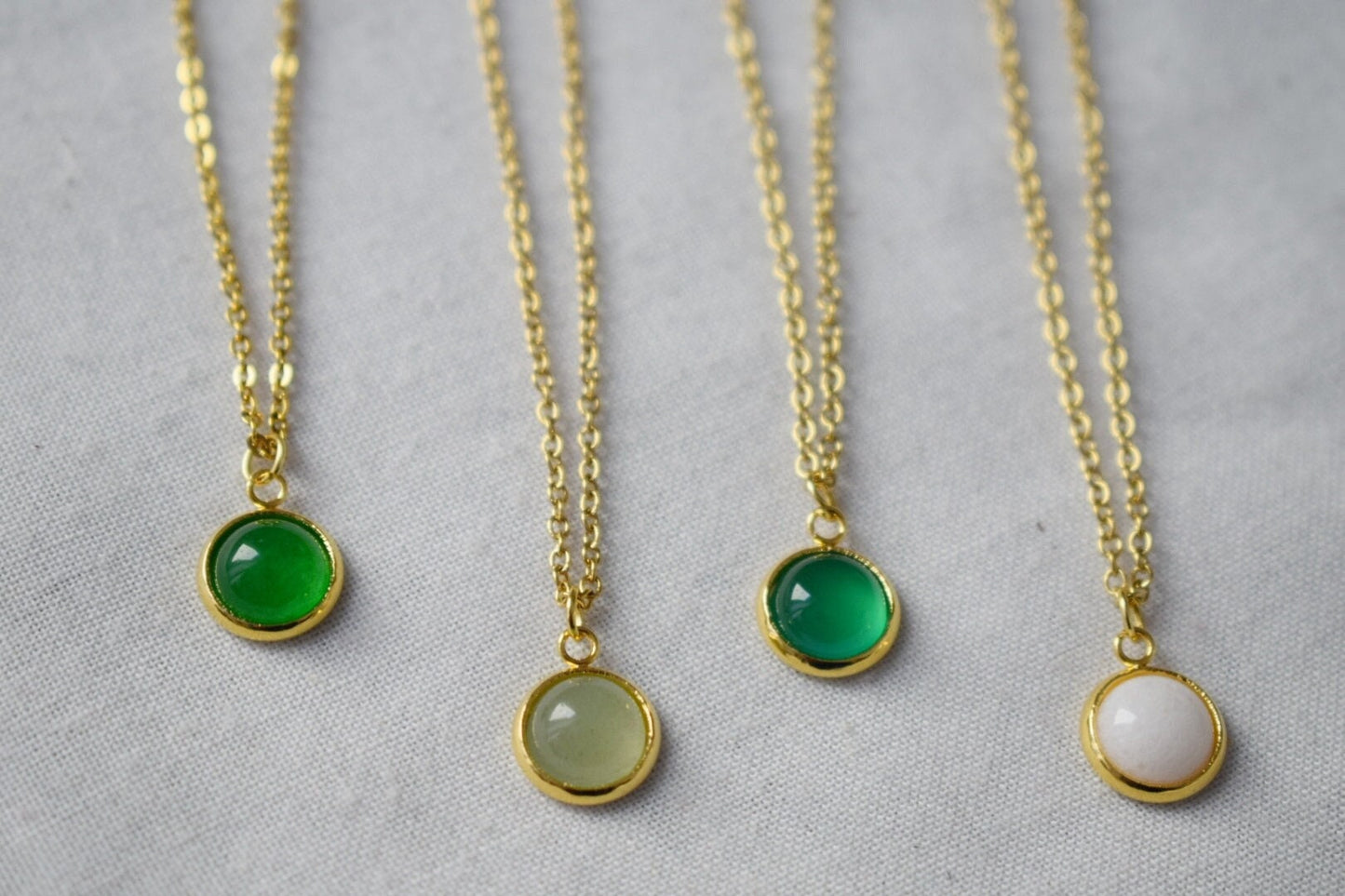 Minimalist gemstone necklace gold for women, green jade, aventurine, green agate, white jade, 8mm pendant necklace, Layered necklace, Gift