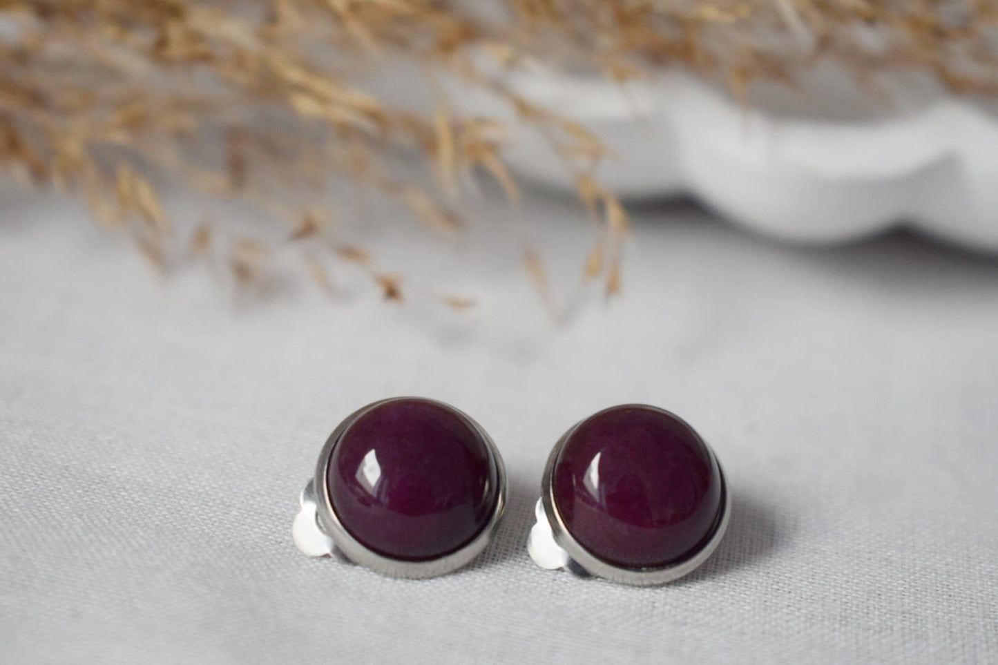 Red jade clip on earrings, Wine red gemstone earrings, Dark red, Women ear clips, No hole earrings, Non pierced earrings, Gift