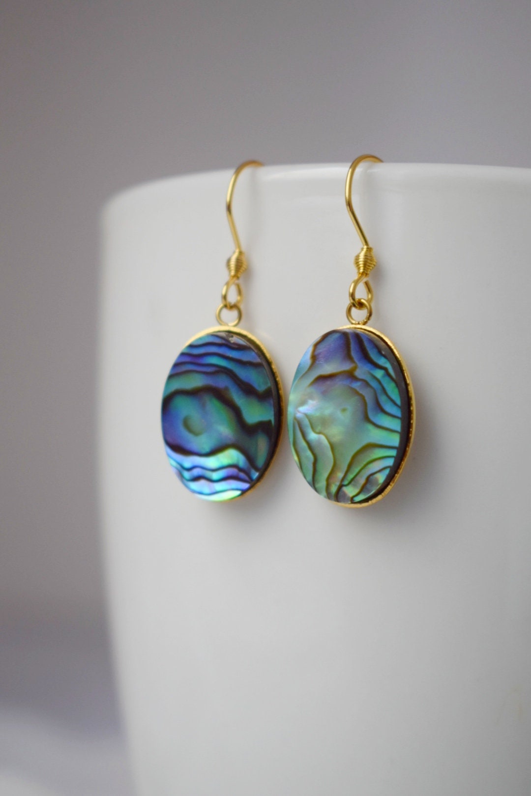 Abalone dangle earrings, Paua shell, Oval earrings, Colorful natural abalone earrings, Abalone shell, Abalone gold plated jewelry