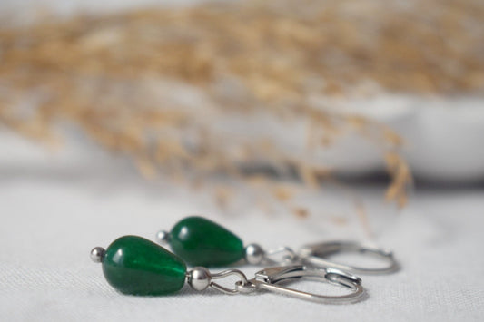 Green jade teardrop earrings silver, Small huggies with drop gemstone, Hoops green stone, Pearl hanging earrings, Lever back, Gift for her