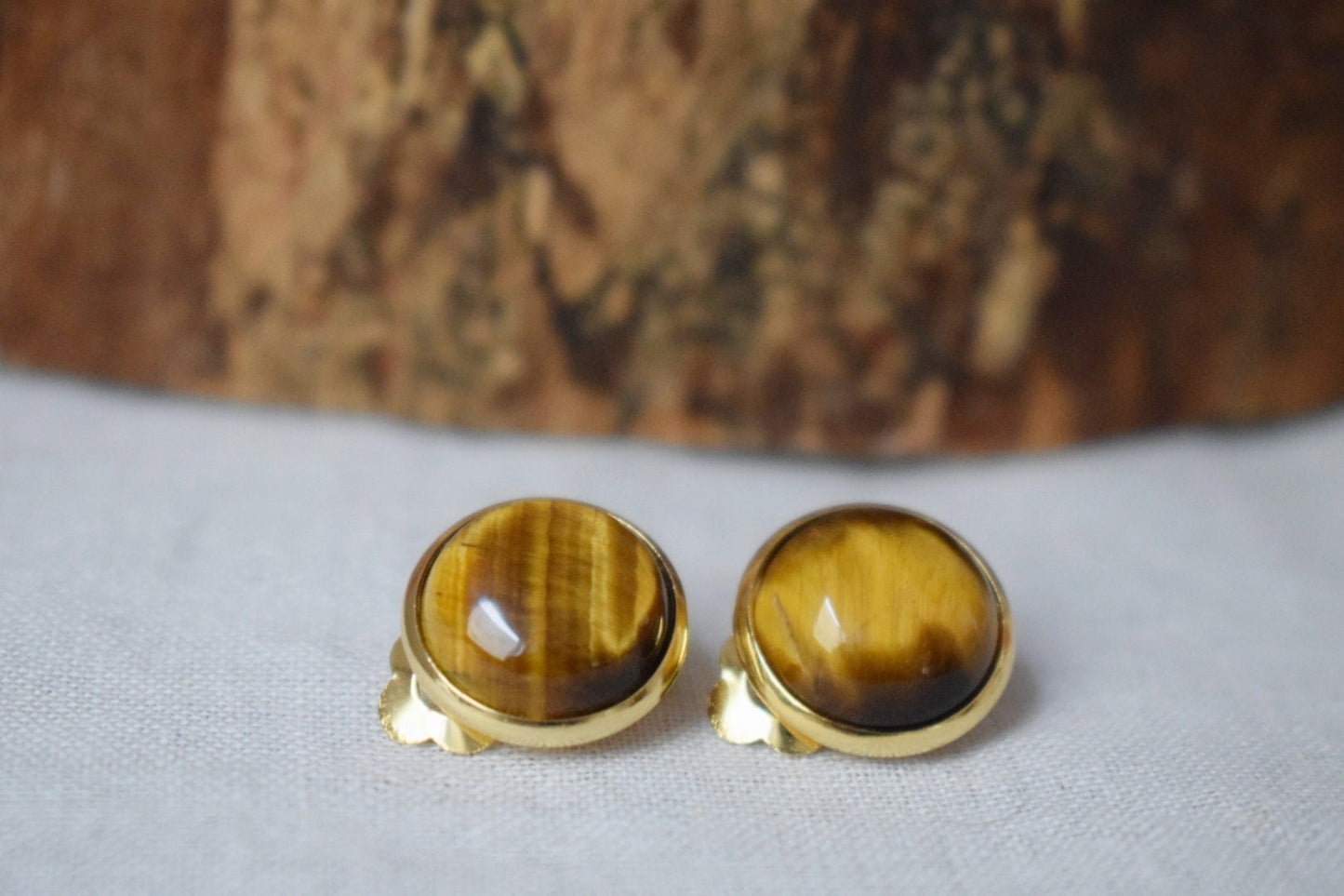 Tiger eye clip earrings, Small Gemstone gold clip on earrings, Brown, 8mm Natural stone ear clips, Non pierced earrings, Jewelry Gift