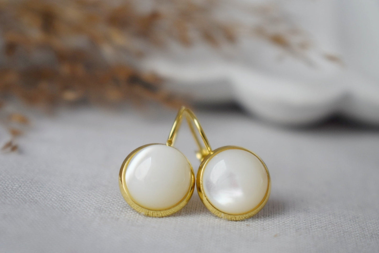 Mother of pearl earrings, Shell dangle earrings, Bridesmaid gift, Wedding jewelry