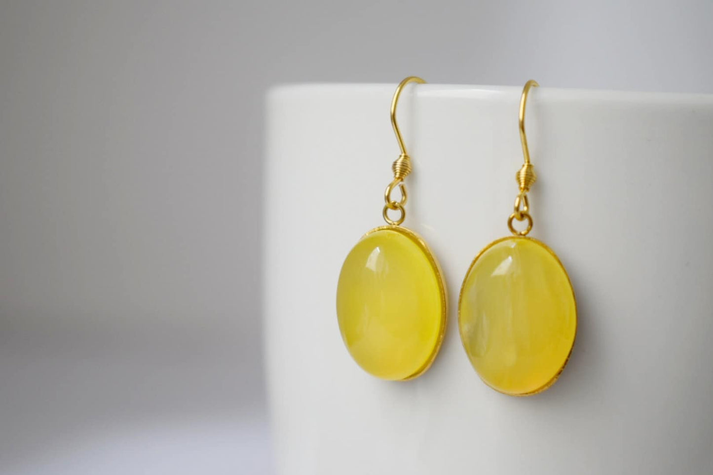 Yellow agate earrings gold, Oval gemstone dangle earrings, Natural stone hanging earrings women, Golden jewelry for her, Mother's day gift