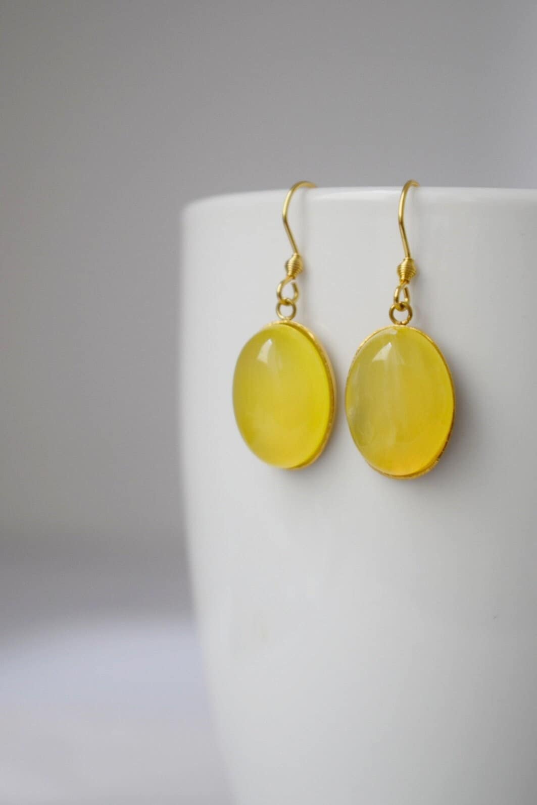 Yellow agate earrings gold, Oval gemstone dangle earrings, Natural stone hanging earrings women, Golden jewelry for her, Mother's day gift