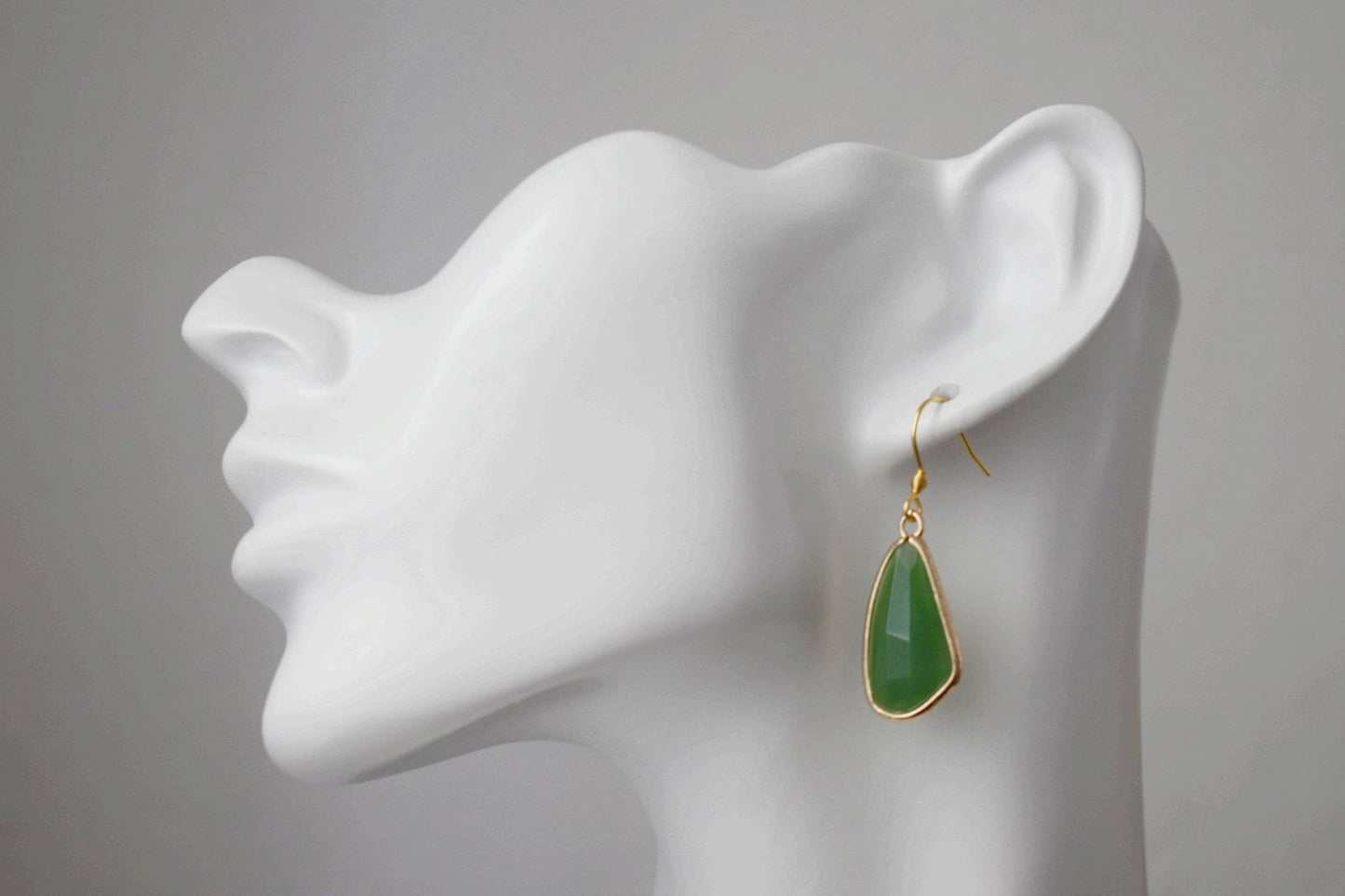 Glass dangle earrings, Large teardrop earrings, Faceted earrings, Aventurine green, Long teardrop boho hanging earrings, Glass gold jewelry