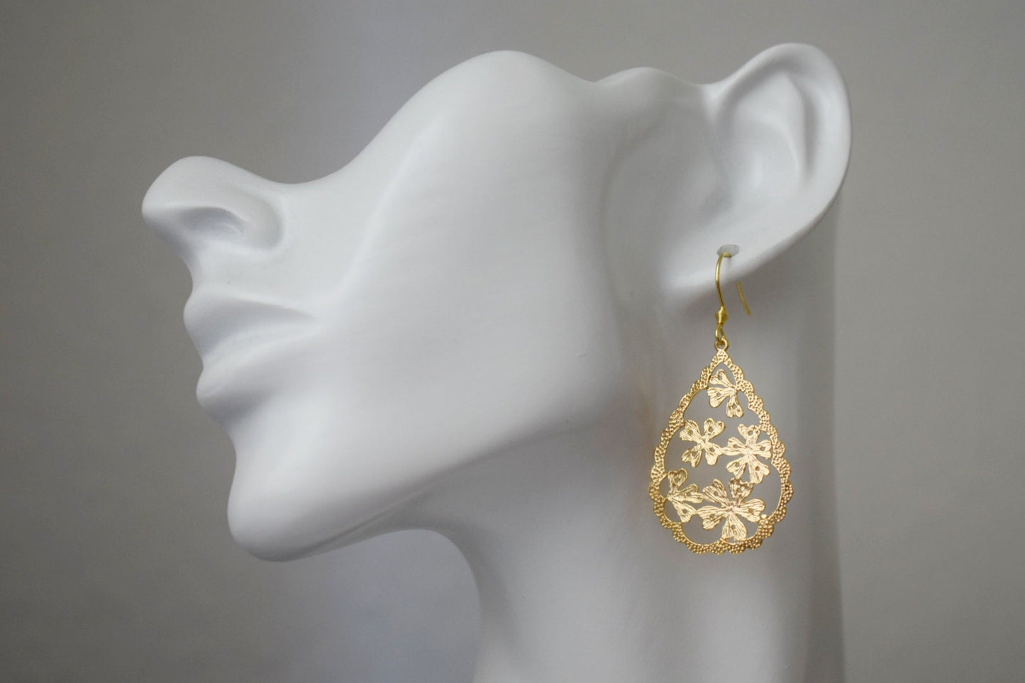 Teardrop flower earrings, Ornament earrings, 18k gold plated, Long filigree earrings, Stainless steel, Victorian jewelry, Unique gift her