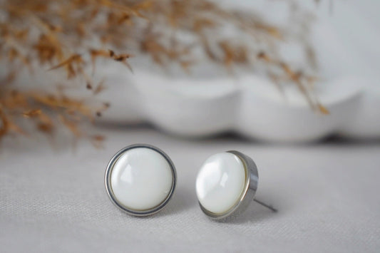 Mother of pearl stud earrings, Shell stud earrings, 10mm, Stainless Steel stud earrings, Round, Push back stud, Pearl jewelry, Gift women