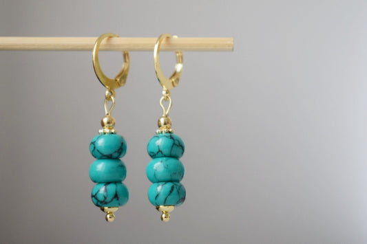 Turquoise dangle earrings gold, Gemstone huggie earrings, Dainty bead earrings, Gold plated stainless steel, Handmade turquoise jewelry