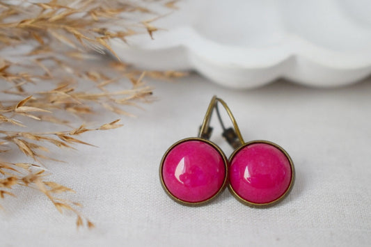 Pink jade earrings, Vintage dangle earrings, Hot pink, Round, 12mm, Gemstone hanging earrings, Cabochon, Bronze, Jade jewelry, Gift for her