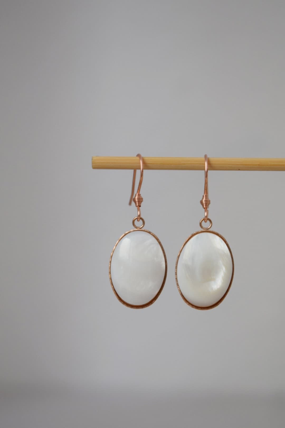 Freshwater pearl earrings, Rose gold dangle earrings, Oval shell pendant, Bridesmaid, Wedding rose gold jewelry, Handmade gift for her