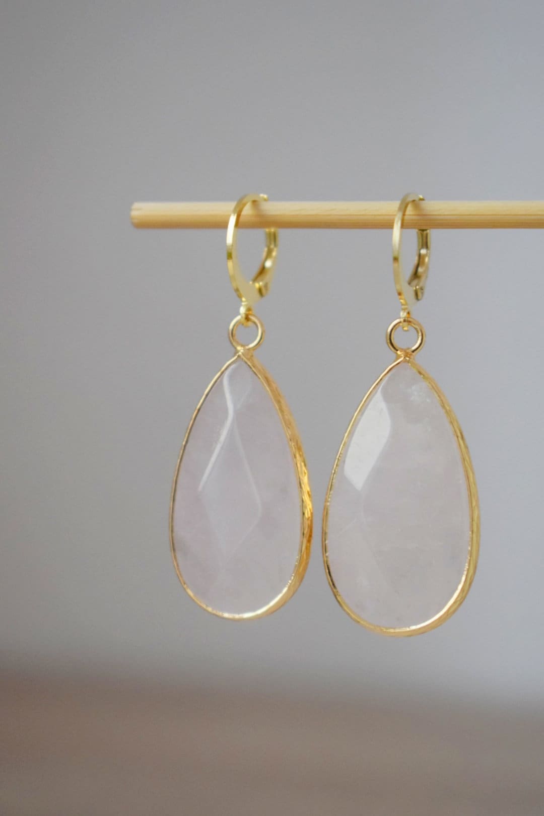 Teardrop rose quartz huggie earrings, Long gold plated gemstone earrings, Faceted pink pendant, Stainless steel, Rose quartz jewelry, Gift