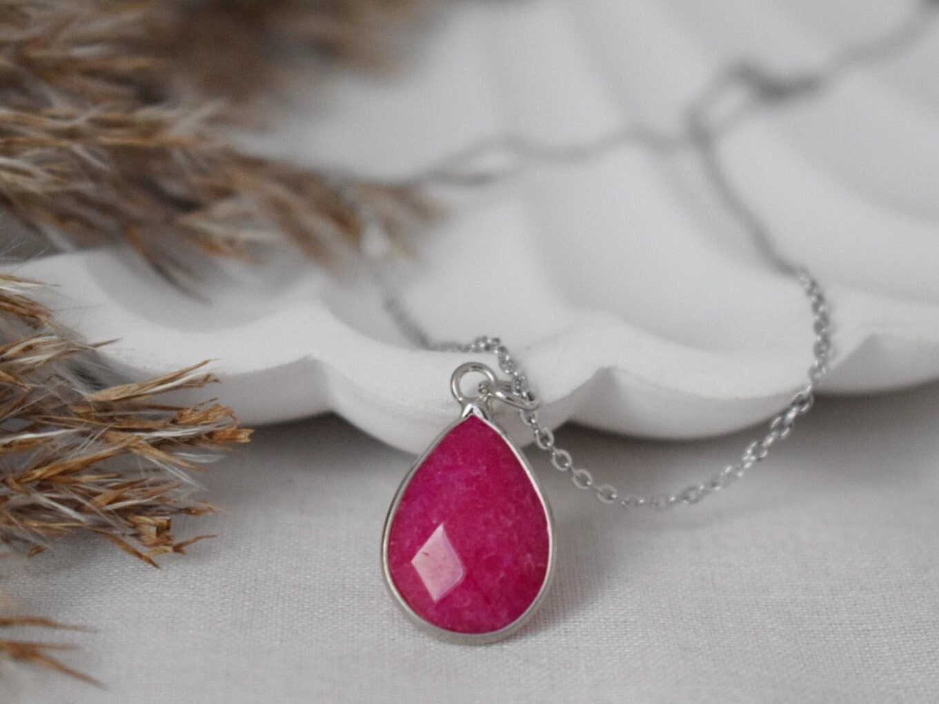 Pink Jade Teardrop Necklace, Camellia Color, Gemstone Drop Pendant, Faceted Stone, Statement Jewelry, Stainless steel, Handmade Gift for her