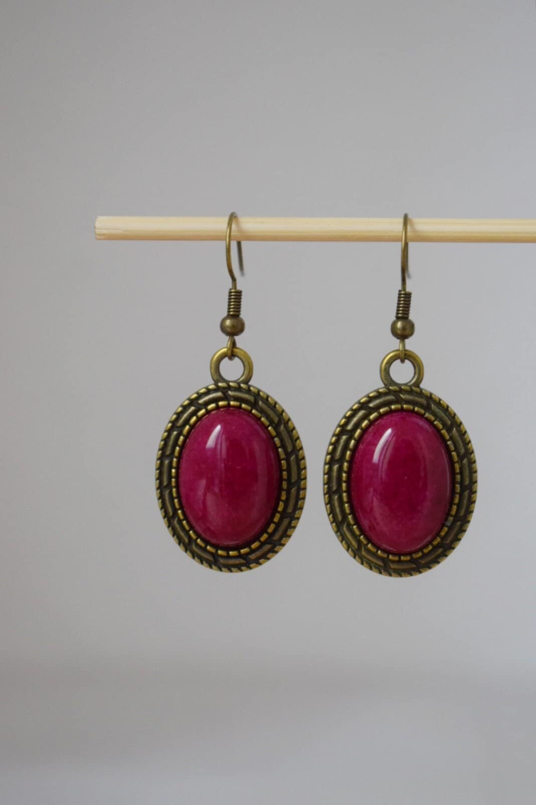 Vintage red jade dangle earrings, Burgundy red gemstone, Stone bronze oval pendant hanging, Statement filigree earrings, Jewelry gift women