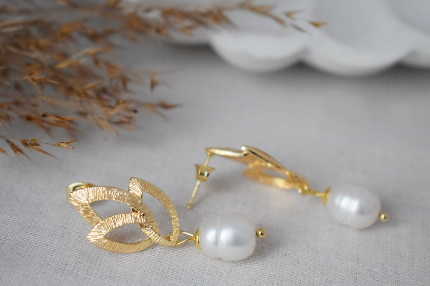 Leaf stud earrings with freshwater pearl, Art nouveau dangle earrings, Wedding Jewelry, Best gift for her