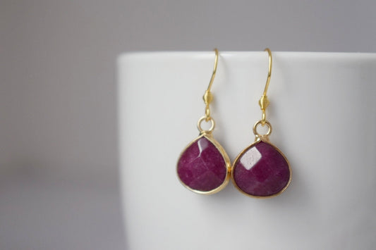 Red Jade Earrings Gold, Teardrop Wine Red Faceted Pendant, Gemstone Hanging Earrings, Dangle Drop Earrings Women, Jade Jewelry, Gift For Her