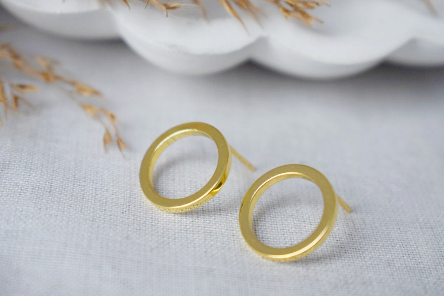 Open Circle Stud Earrings 18k Gold Plated Ring Studs, Dainty Earrings, Unisex Jewelry GiftBest christmas gift