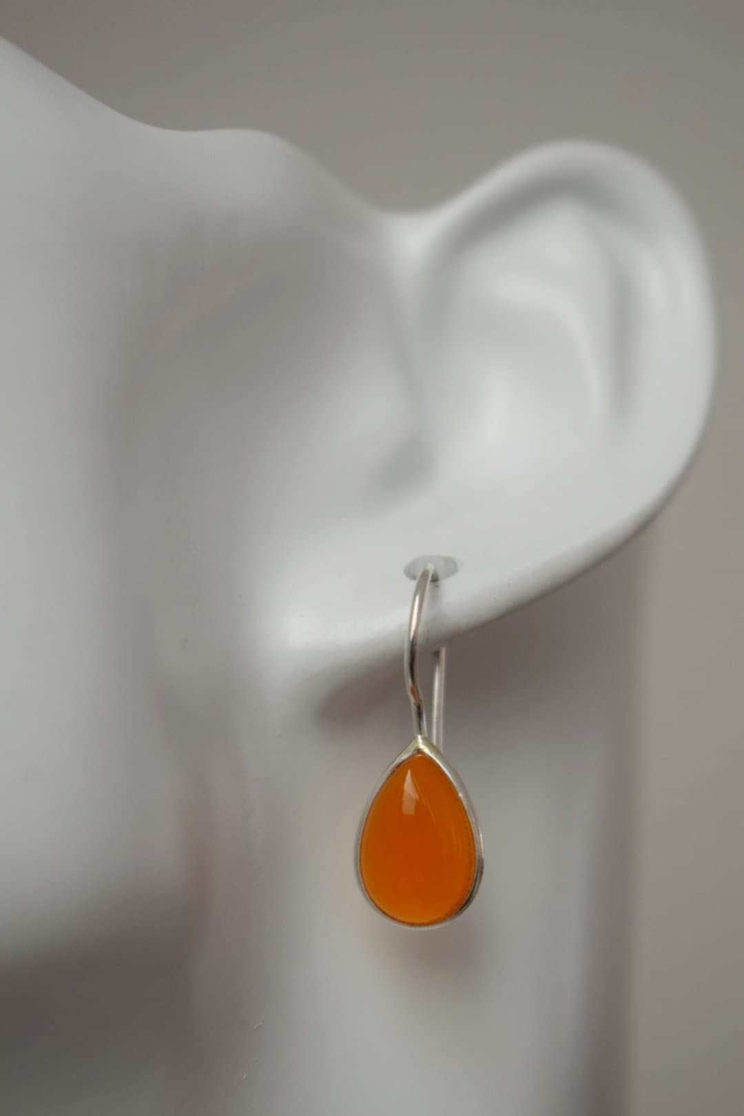 Carnelian sterling silver earrings, Teardrop orange gemstone dangle 925 silver earrings, Natural stone, Unique jewelry gift