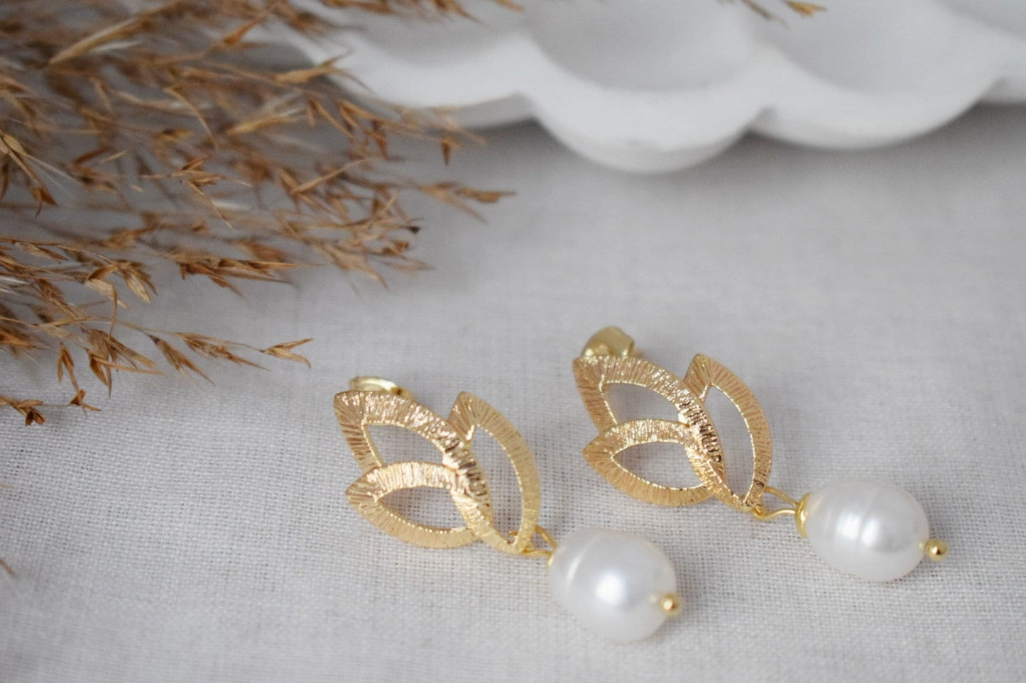 Leaf stud earrings with freshwater pearl, Art nouveau dangle earrings, Wedding Jewelry, Best gift for her