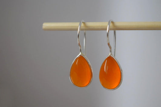 Carnelian sterling silver earrings, Teardrop orange gemstone dangle 925 silver earrings, Natural stone, Unique jewelry gift