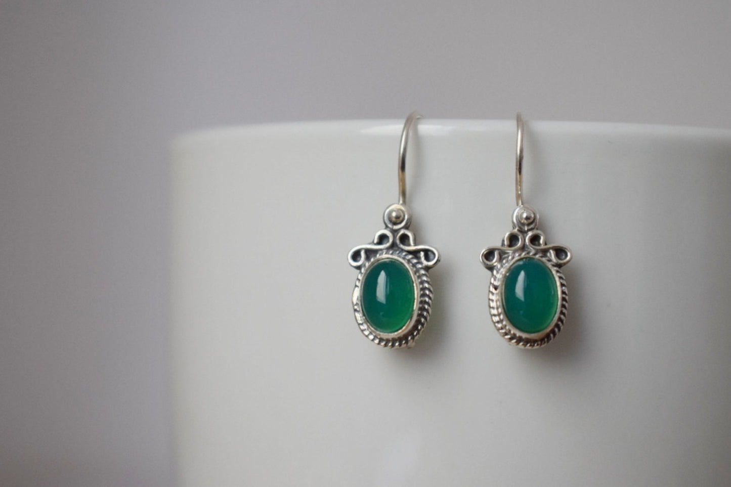 Green onyx earrings sterling silver, Boho gemstone earrings, Lightweight ornament earrings, Unique natural stone jewelry, Mother's day gift