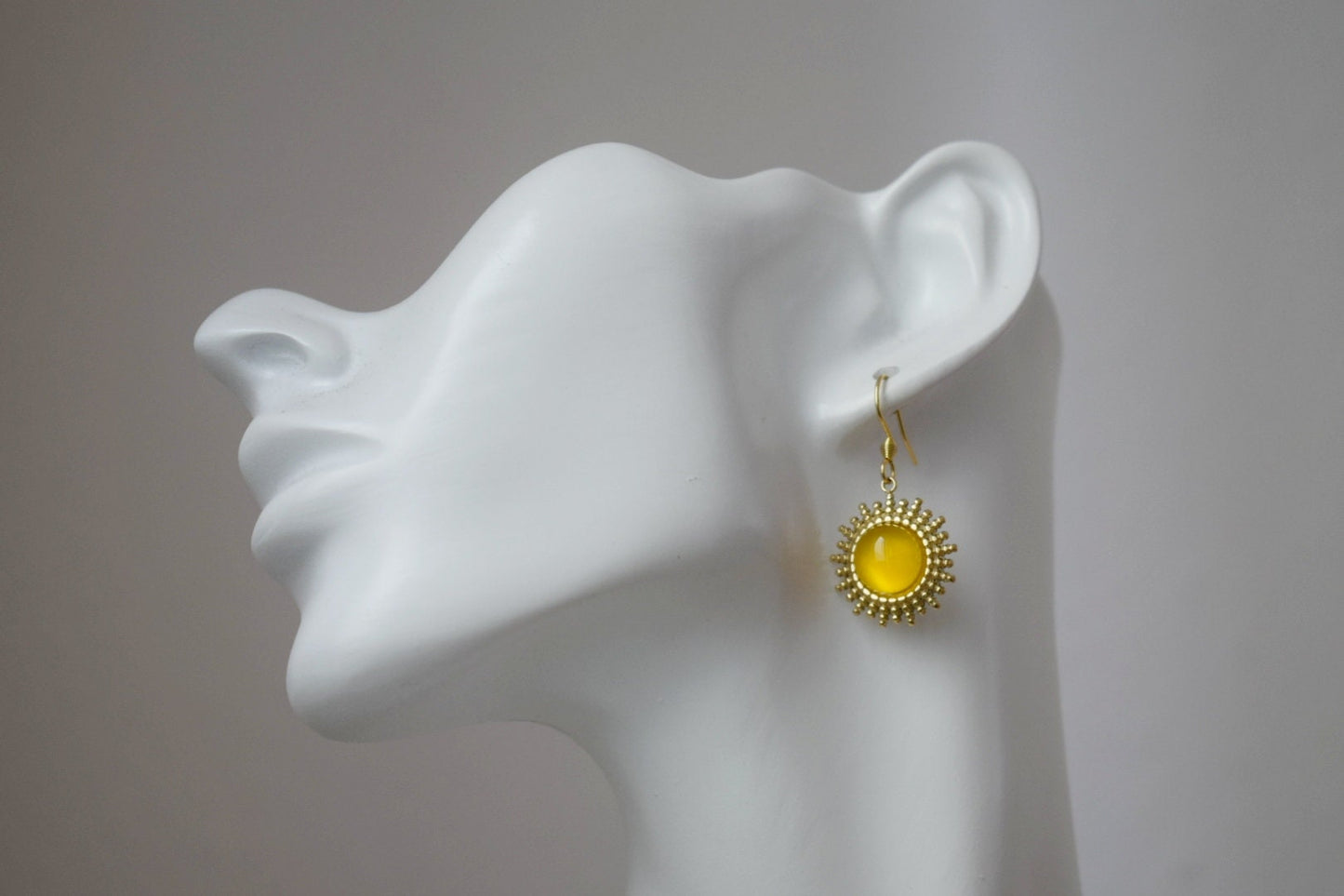 Yellow agate necklace, 14k gold plated stainless steel round sun pendant with adjustable necklace chain, Birthstone unique jewelry gift