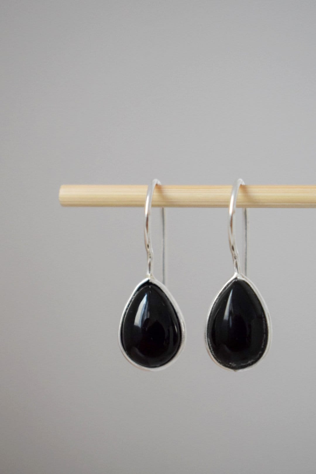 Black Onyx earrings sterling silver, Teardrop gemstone dangle earrings, Natural stone drop earrings, Handmade silver 925 jewelry gift