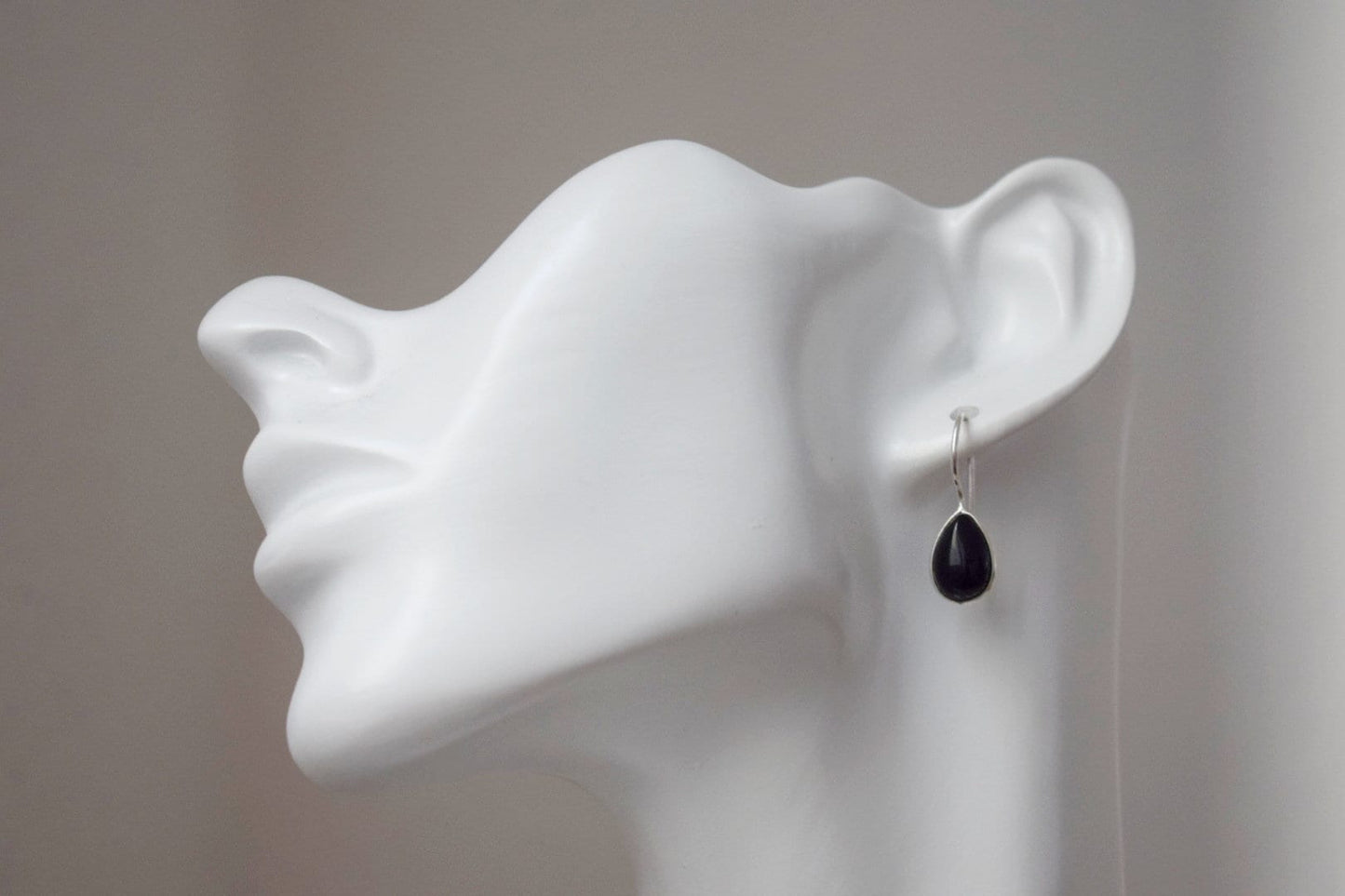 Black Onyx earrings sterling silver, Teardrop gemstone dangle earrings, Natural stone drop earrings, Handmade silver 925 jewelry gift