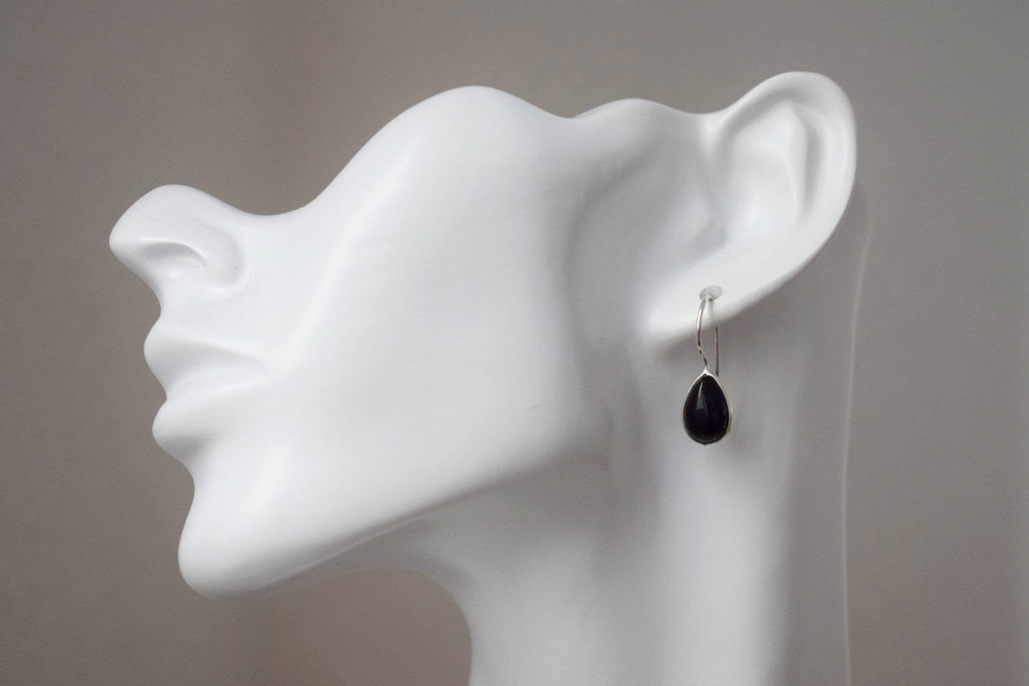 Black Onyx earrings sterling silver, Teardrop gemstone dangle earrings, Natural stone drop earrings, Handmade silver 925 jewelry gift