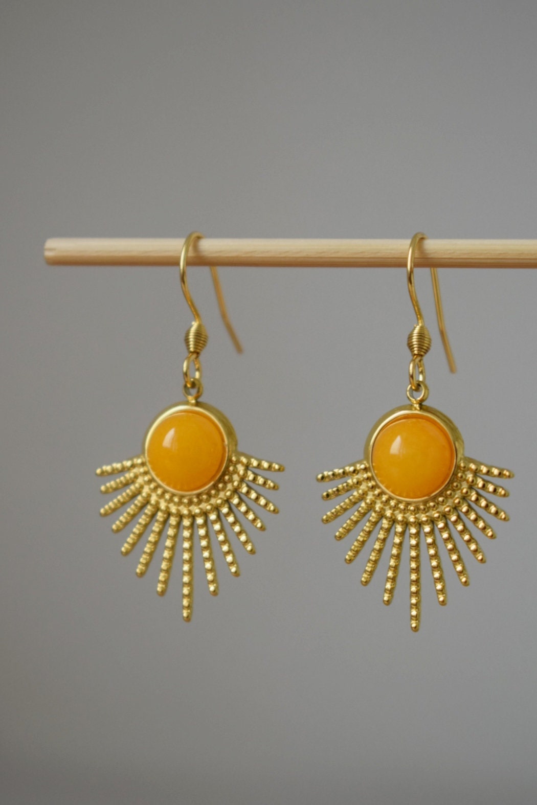 Yellow jade earrings, Sun rays dangling earrings, Sunburst, Gemstone drop earrings, Celestial, 18k gold plated stainless steel, Jewelry gift