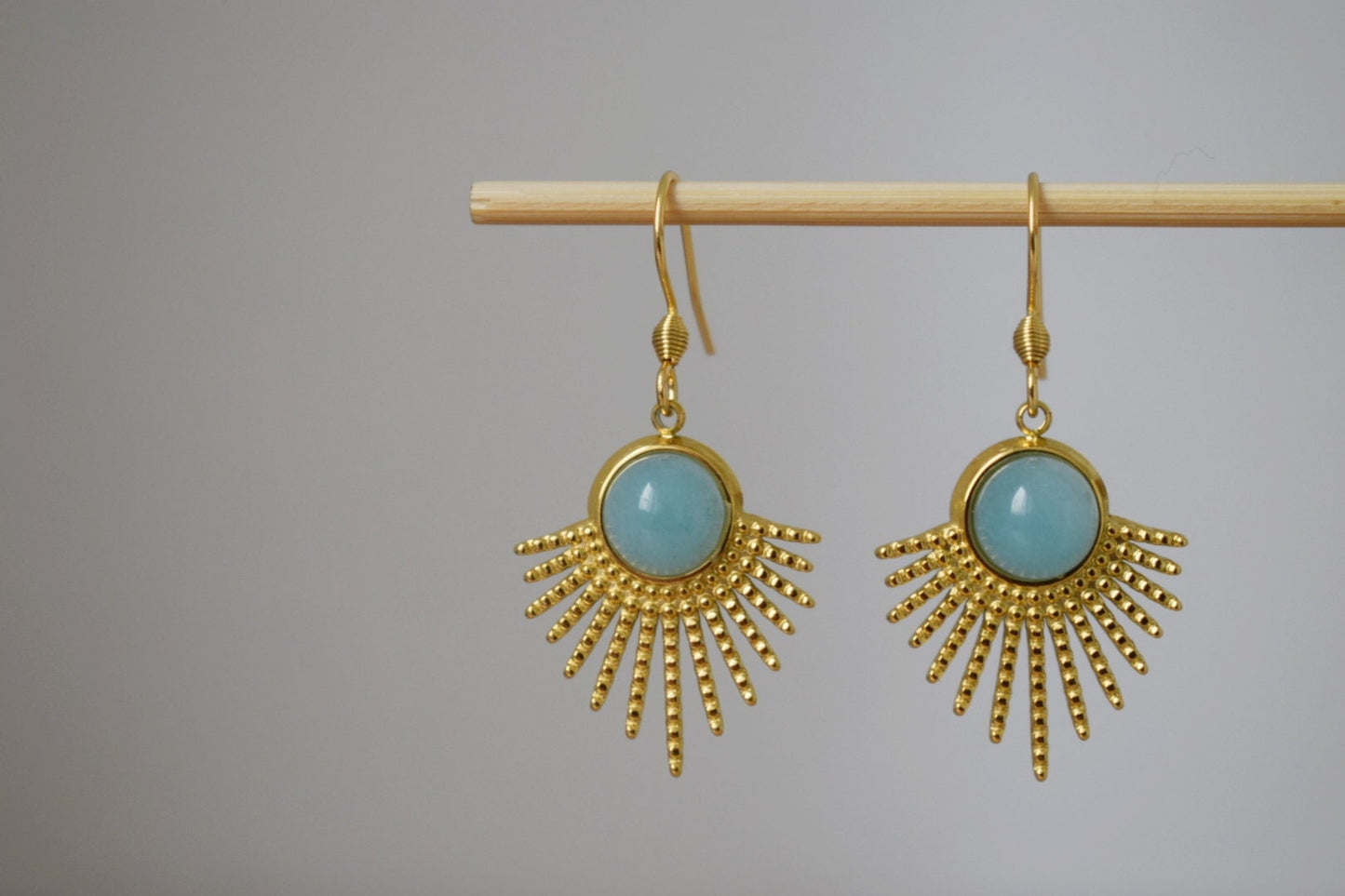 Aquamarine quartz earrings, Sun rays dangling earrings, Sunburst, Gemstone drop earrings, Celestial jewelry, 18k gold plated stainless steel