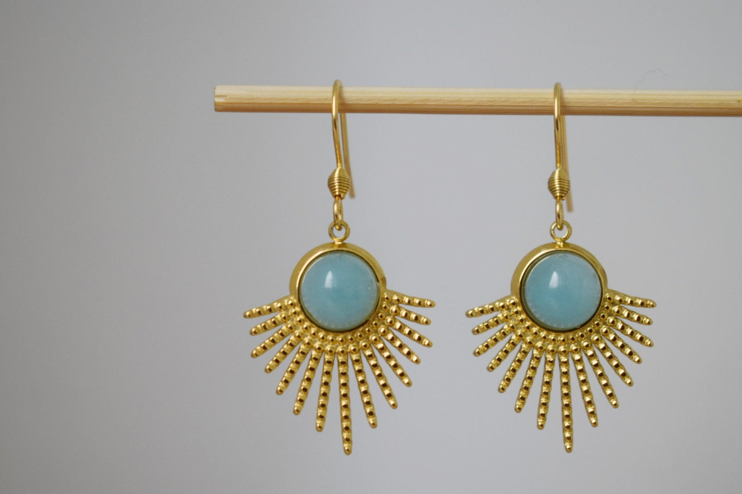 Aquamarine quartz earrings, Sun rays dangling earrings, Sunburst, Gemstone drop earrings, Celestial jewelry, 18k gold plated stainless steel