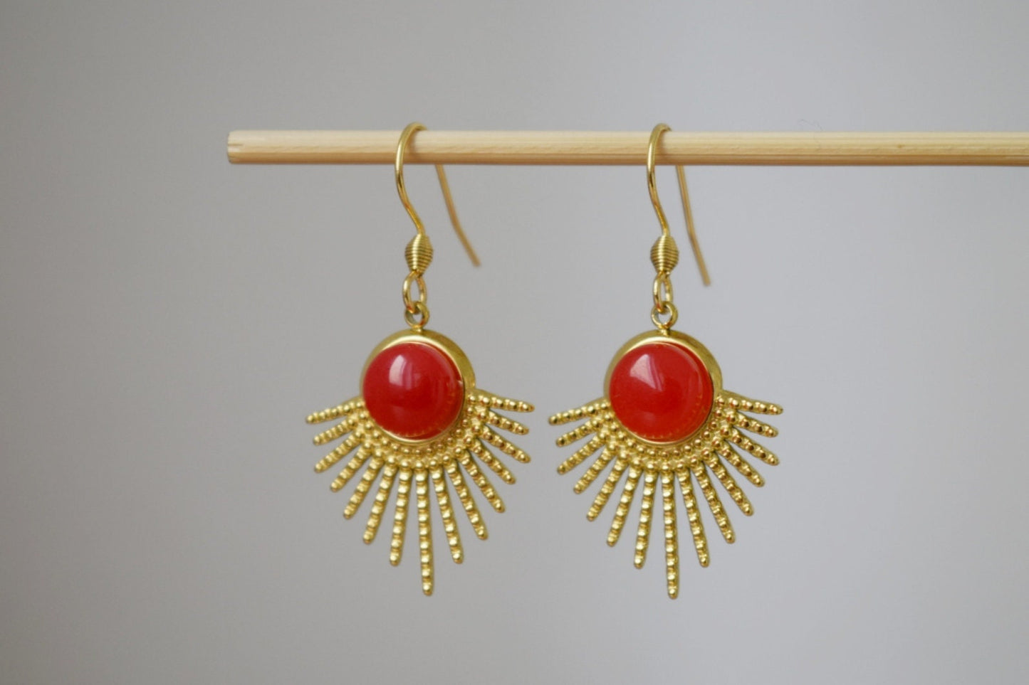 Red jade earrings, Sun rays dangling earrings, Sunburst, Gemstone drop earrings, Celestial, 18k gold plated stainless steel, Jewelry gift