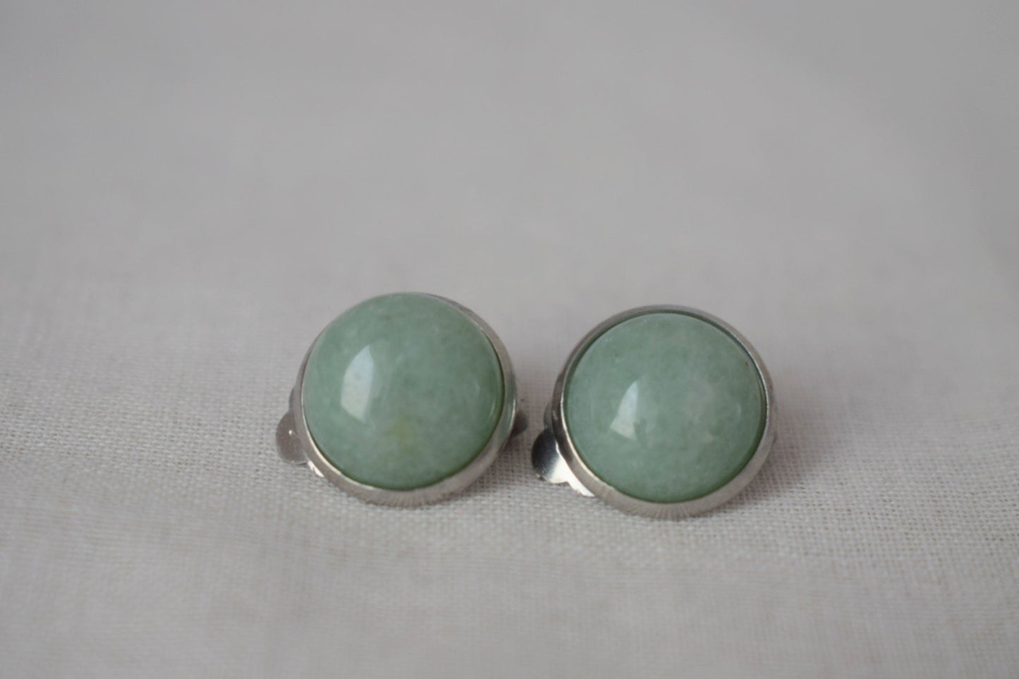 Green aventurine clip on earrings for women, Natural stone, Gemstone ear clips, Surgical stainless steel, Non pierced earrings, Gift for her