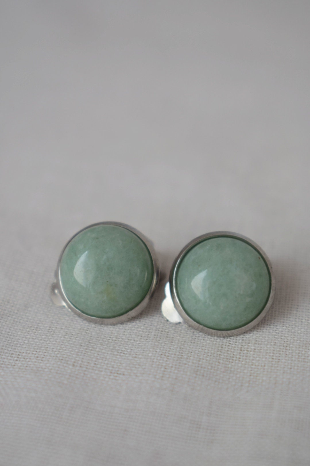 Green aventurine clip on earrings for women, Natural stone, Gemstone ear clips, Surgical stainless steel, Non pierced earrings, Gift for her