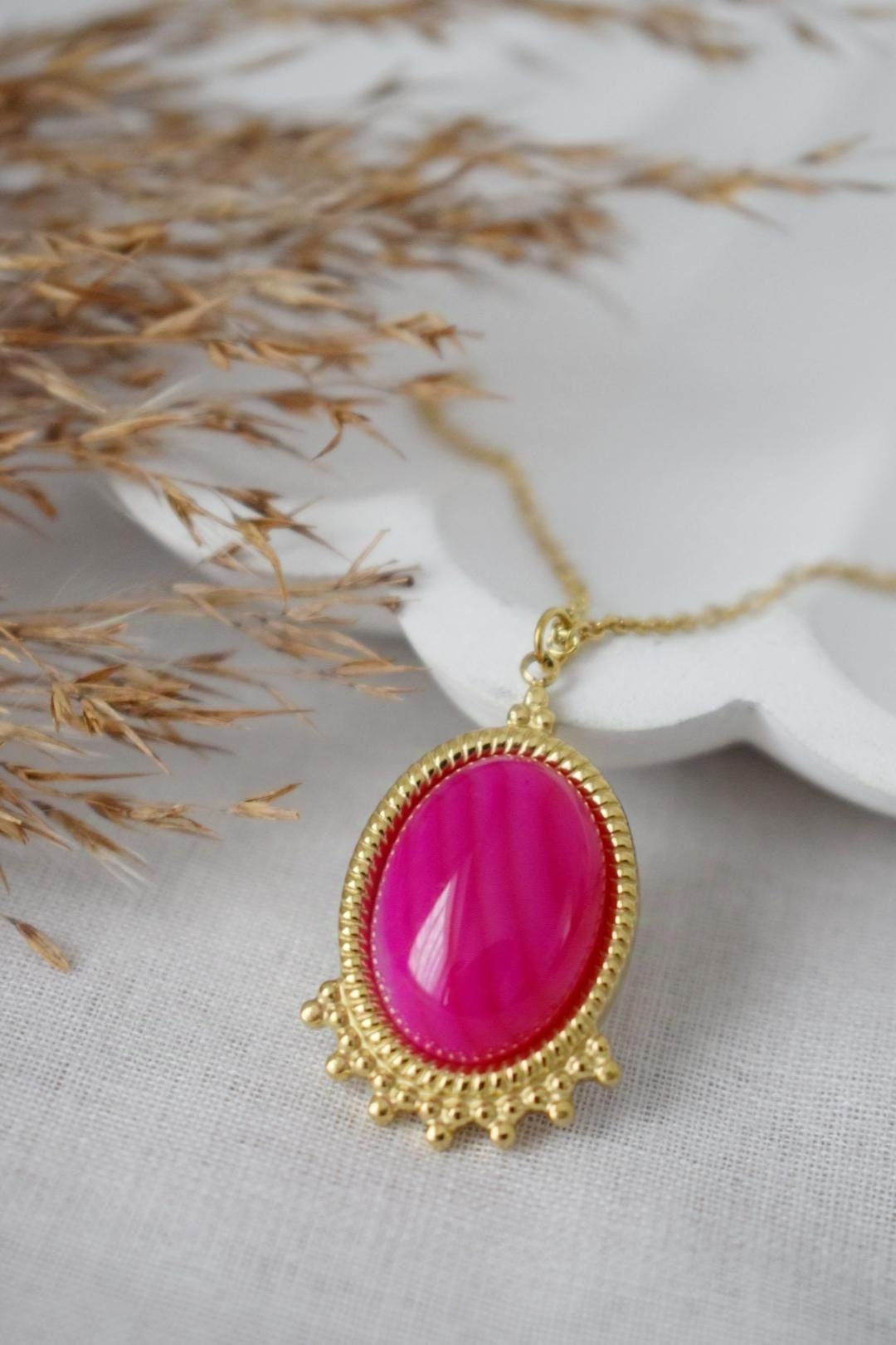 Pink Agate Necklace Gold, Oval Gemstone Victorian Necklace For Women, Unique Pendant, Stone Statement Necklace, Agate Jewelry, Gift For Her