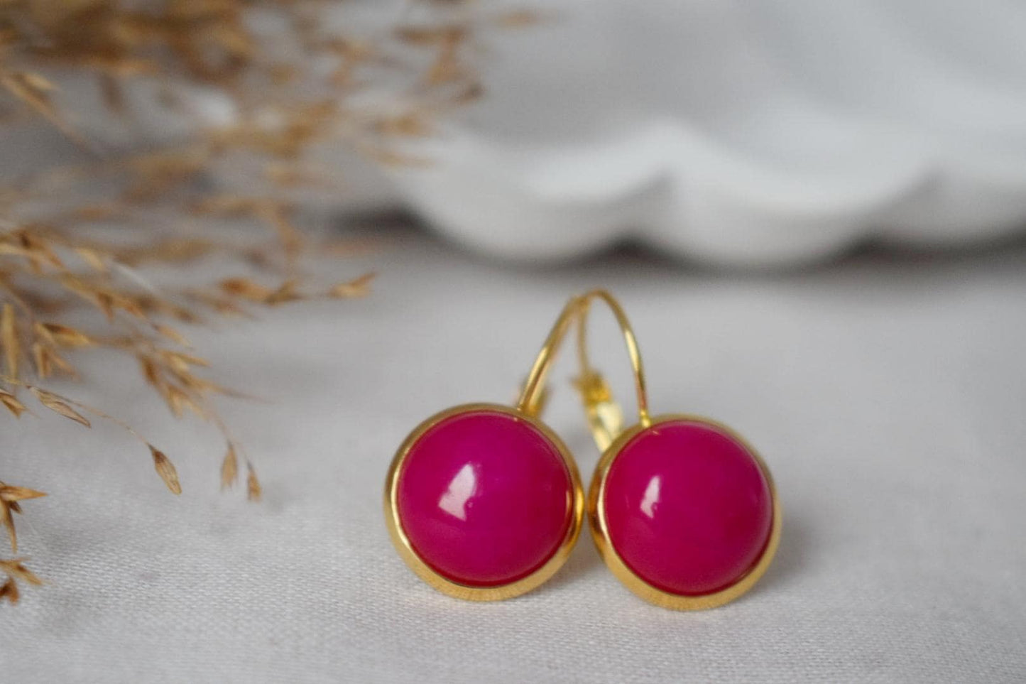 Pink Jade Earrings, Edelstein Round Earrings, Magenta Earrings, 12mm Lever Back Earrings, Stainless Steel, Jade Gold Jewelry, Gift For Her