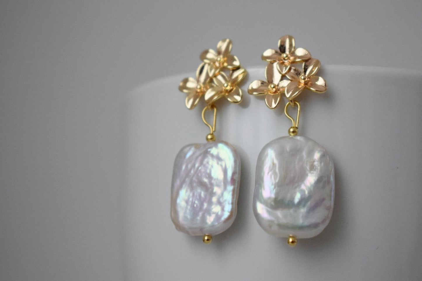Baroque Keshi Pearl Earrings, Freshwater Pearl Jewelry, 18K Gold Plated Flower Studs, Vintage Style Bridal Jewelry, Perfect Bridesmaid Gift