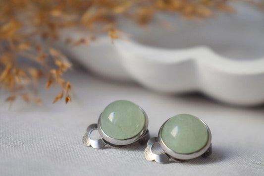 Green aventurine clip on earrings for women, Small gemstone ear clips, Surgical stainless steel, Natural stone, Non pierced jewelry, Gift